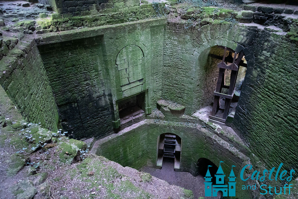 Forteresse de Largoet Octagonal Keep Windows